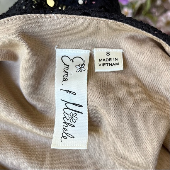 •Emma & Michele• Black Crocheted Lace Overlay Dress - Size Small - Picture 2 of 9